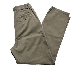 Vintage Eddie Bauer Women's Khaki Straight Leg Classic Fit Size 10 with pleats